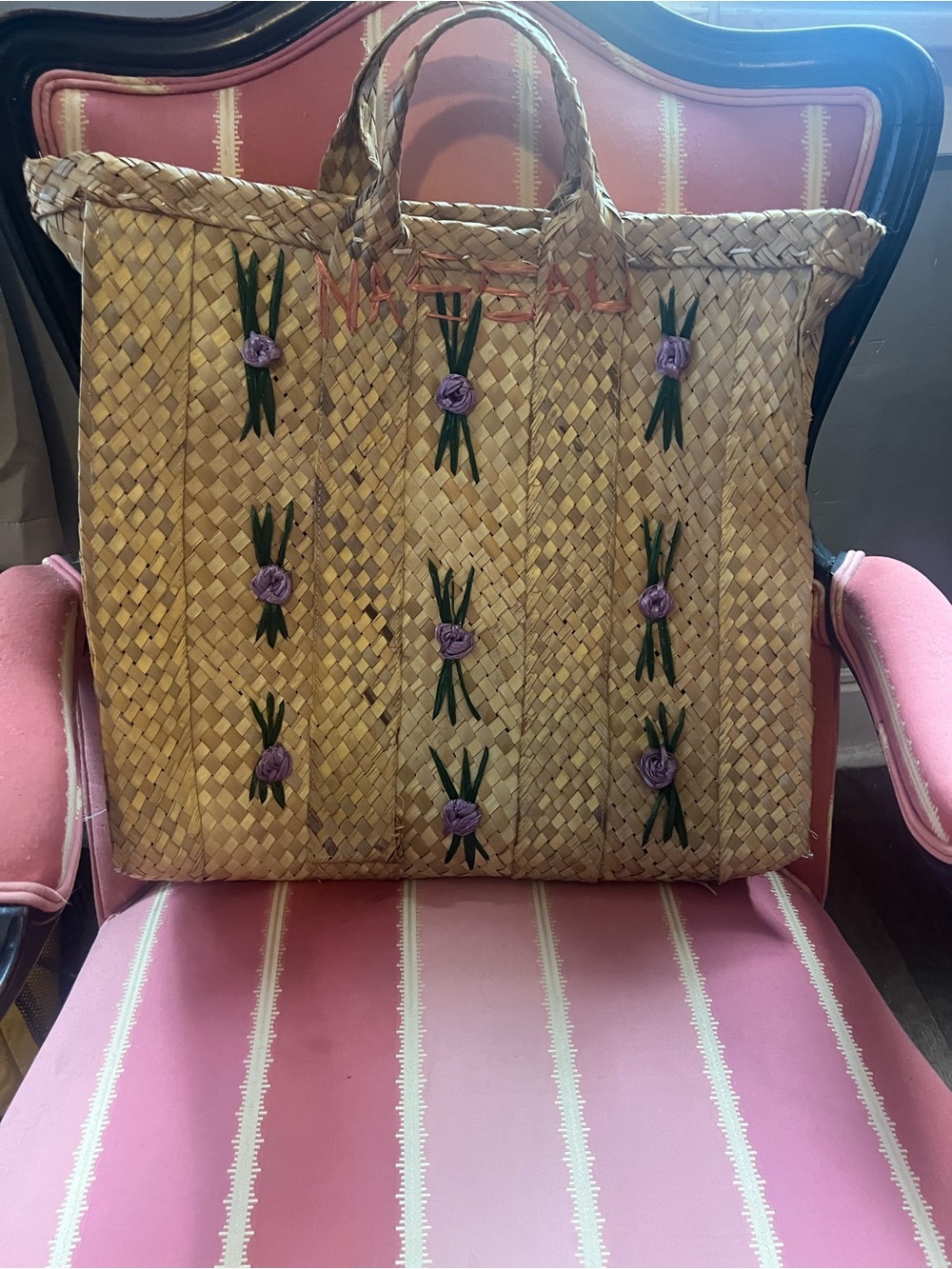 Vintage 19x19 Woven Basket NASSAU Bag with Floral Accents Vacation Global Beach